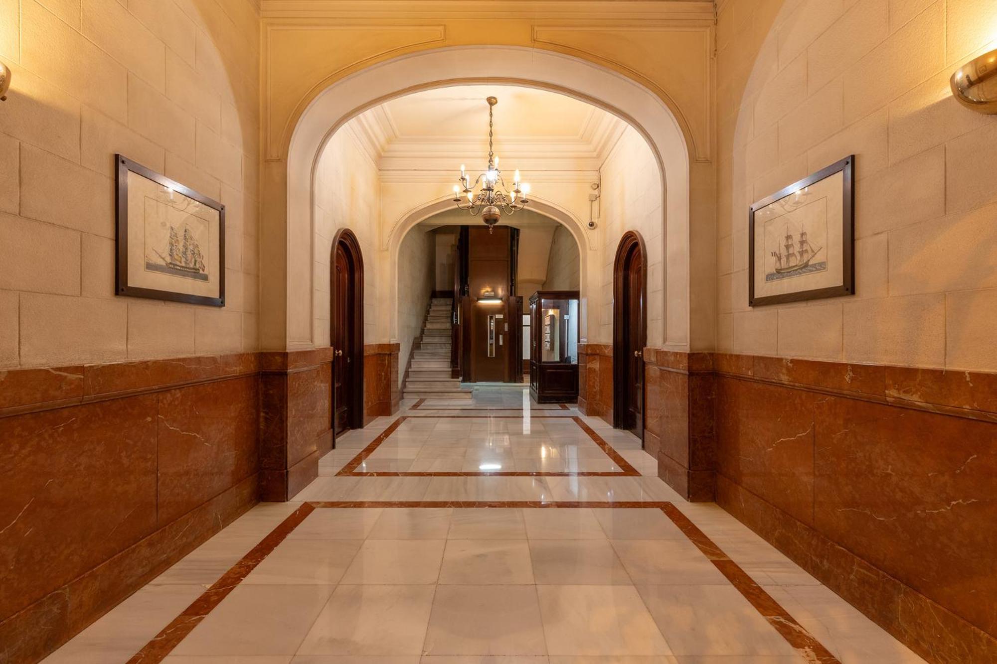 Large & Beautiful Apartment 4Min From Passeig De Gracia Барселона Экстерьер фото