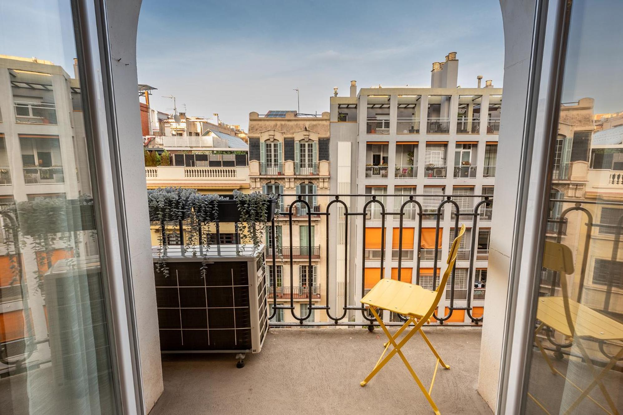 Large & Beautiful Apartment 4Min From Passeig De Gracia Барселона Экстерьер фото